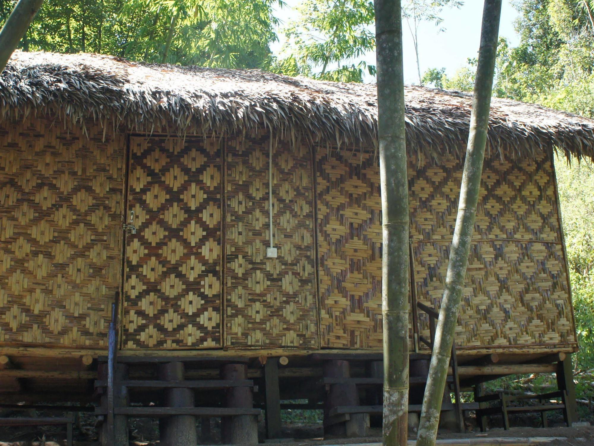 Rain Forest Inn Ringlet Eksteriør billede